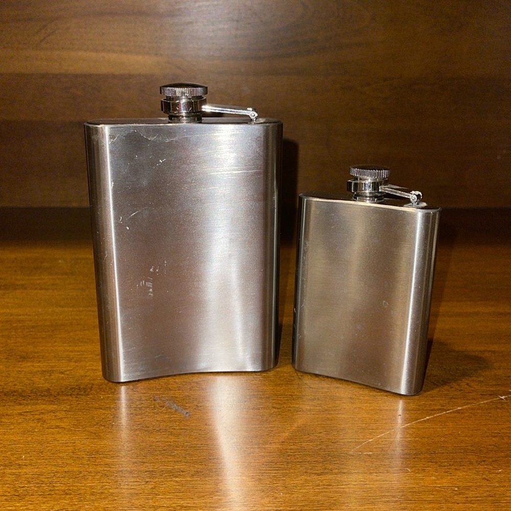 Vintage EUC Stainless Steel Flask Set